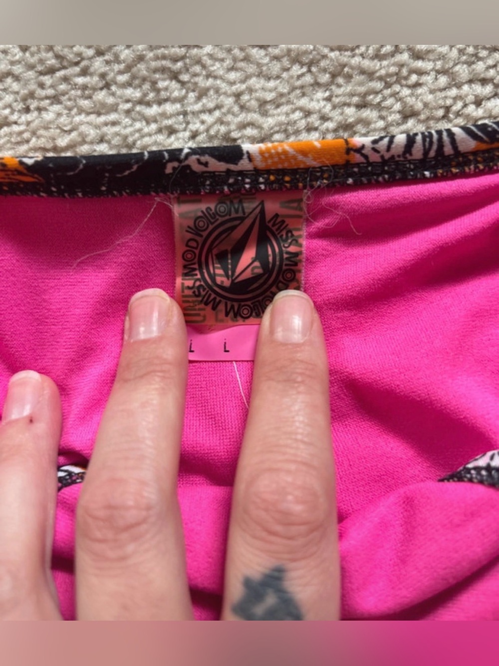 Volcom Y2K Miss Mod Reversible Bikini - Picture 6 of 8